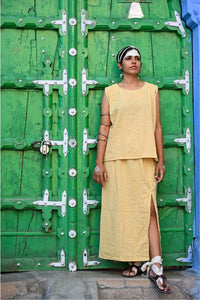 SIDE-SPLIT SKIRT - HONEY