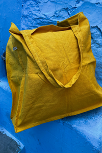 Plant dyed oversized canvas carry bag - golden